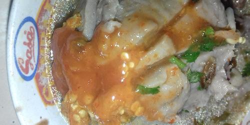 Rasakan Kelezatan Bakso Gondrong di Tengah Keramaian Cilacap